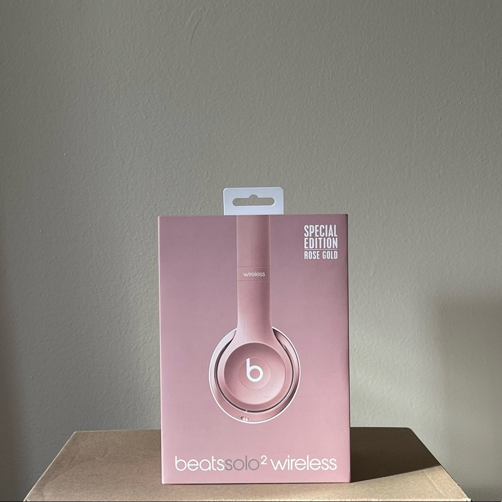 BEATS SOLO2 Wireless - Picture 4 of 11